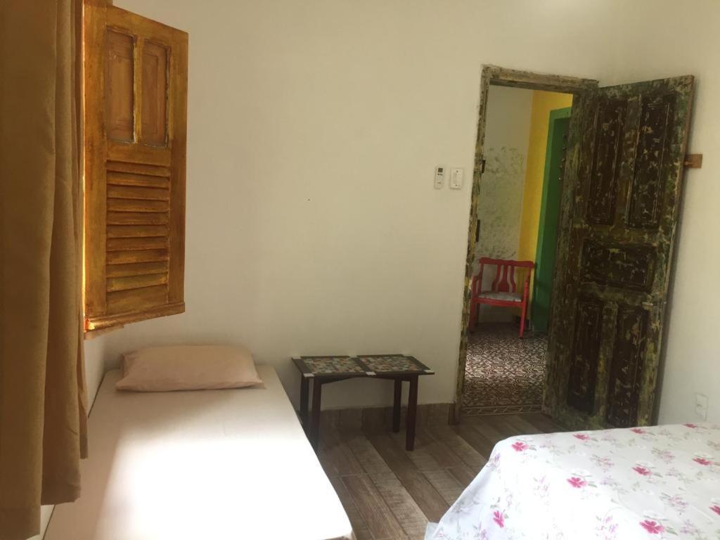 Gira Arte Hostel *